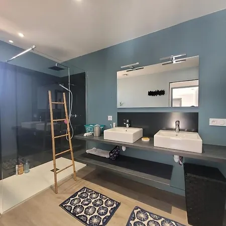 Maison Moderne En Bordure De Foret, Ideale Pour 8/10 Pers, A 2km De La Avec Wifi Et Terrasse - Fr-1-777-6