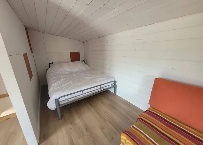 Holiday home Maison Moderne En Bordure De Foret, Ideale Pour 8/10 Pers, A 2km De La Avec Wifi Et Terrasse - Fr-1-777-6